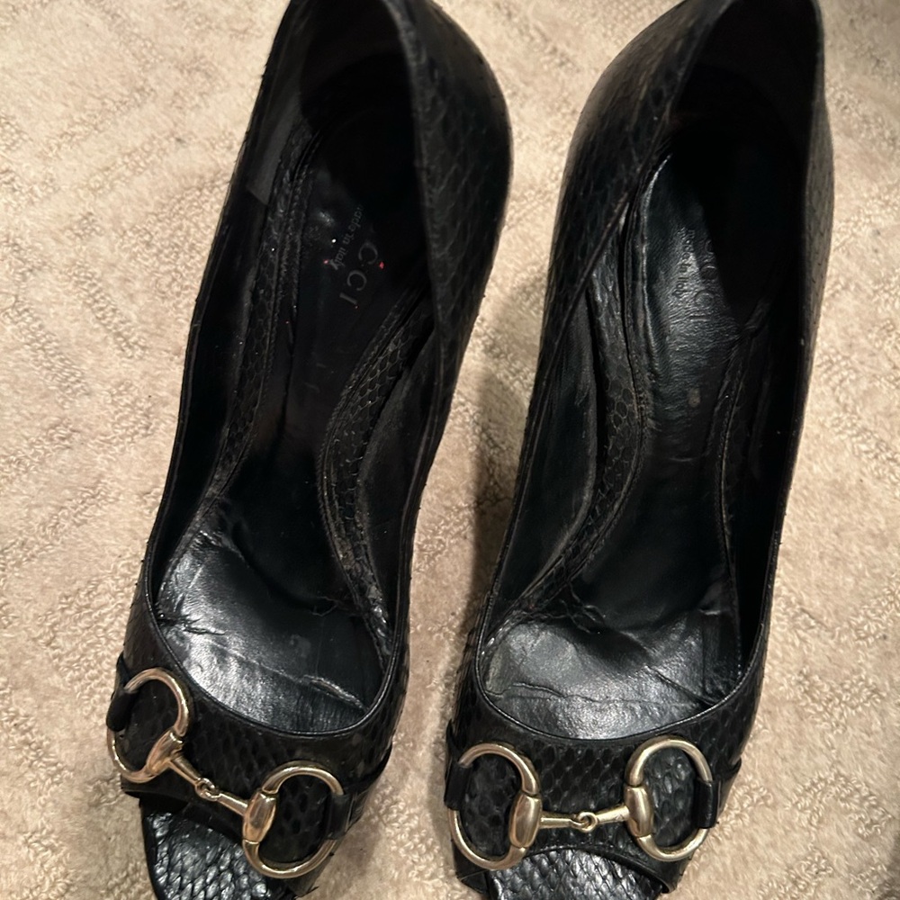 Gucci Black Peep-Toe Heels with Gold Detail